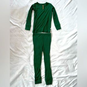 Posh Peanut Green Ribbed Two-piece PJ set